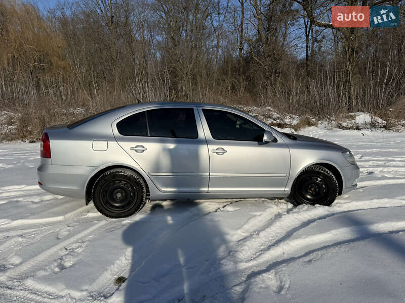 Лифтбек Skoda Octavia 2012 в Виннице