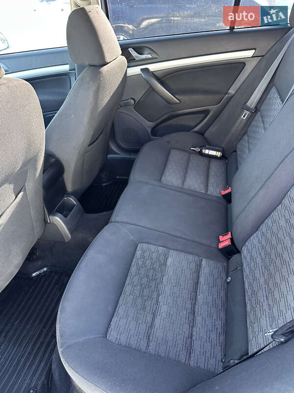 Лифтбек Skoda Octavia 2011 в Дрогобыче фото 17 Лифтбек Skoda Octavia 2011 в Дрогобыче