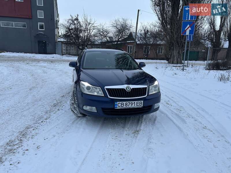 Универсал Skoda Octavia 2011 в Чернигове