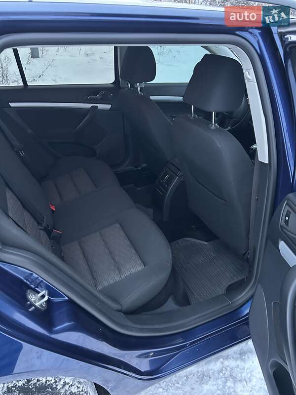 Универсал Skoda Octavia 2011 в Чернигове