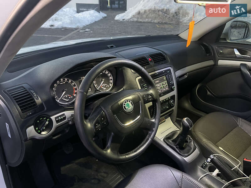 Универсал Skoda Octavia 2013 в Мукачево