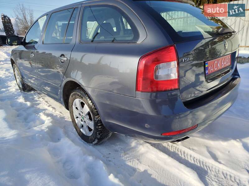 Универсал Skoda Octavia 2009 в Дунаевцах