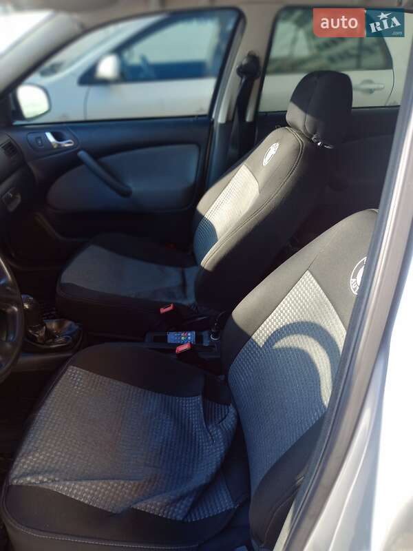 Лифтбек Skoda Octavia 2010 в Каменец-Подольском