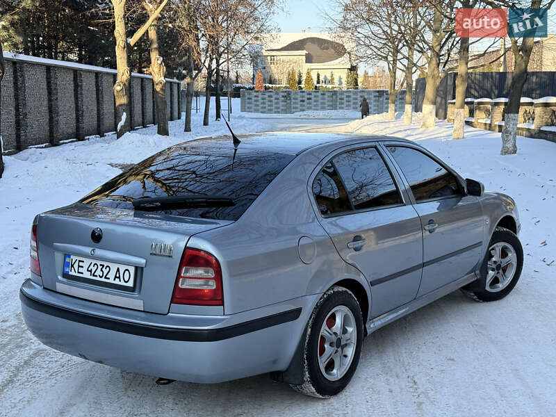 Лифтбек Skoda Octavia 2005 в Днепре