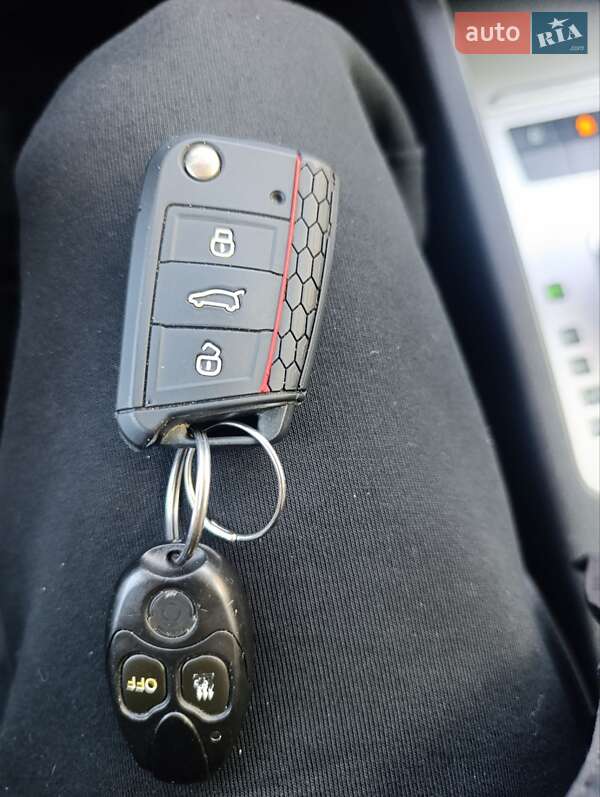 Универсал Skoda Octavia 2015 в Ровно