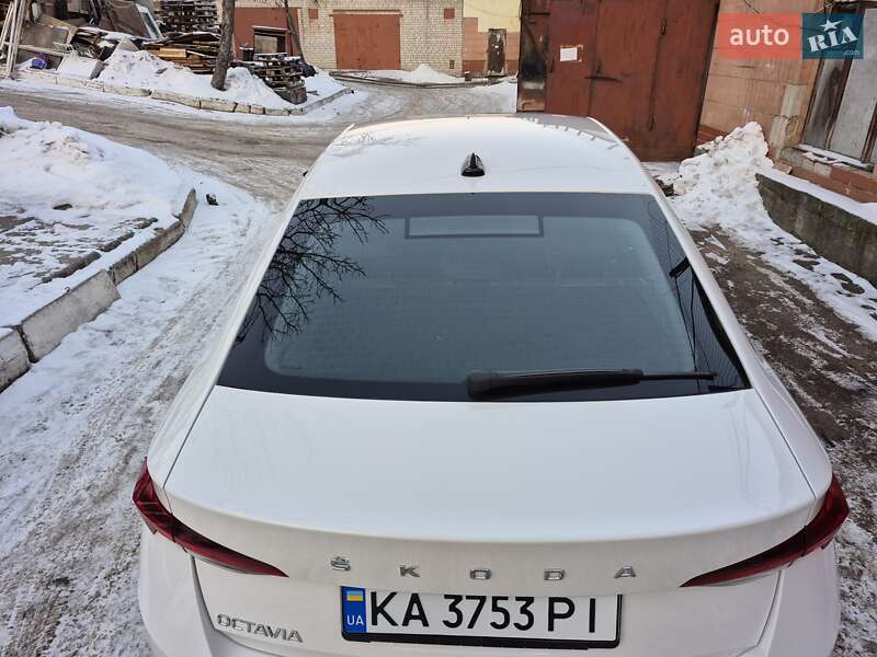 Ліфтбек Skoda Octavia 2021 в Черкасах