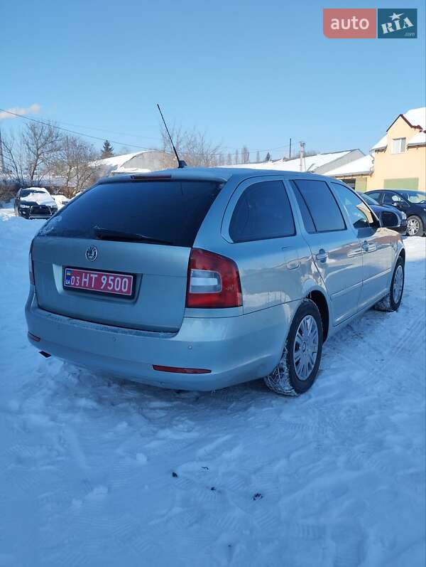 Универсал Skoda Octavia 2009 в Луцке фото 7 Универсал Skoda Octavia 2009 в Луцке