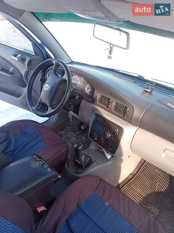 Універсал Skoda Octavia 2002 в Делятині