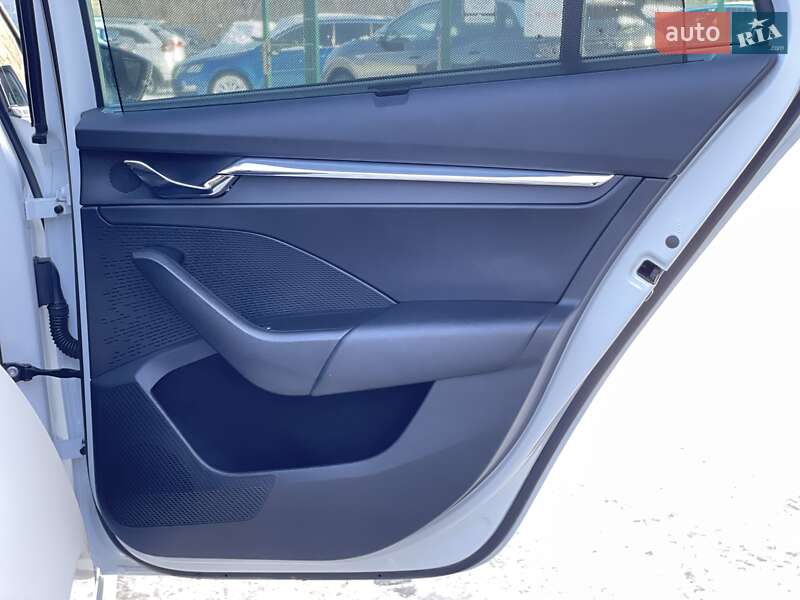 Универсал Skoda Octavia 2020 в Бердичеве