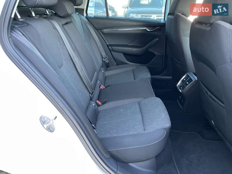 Универсал Skoda Octavia 2020 в Бердичеве