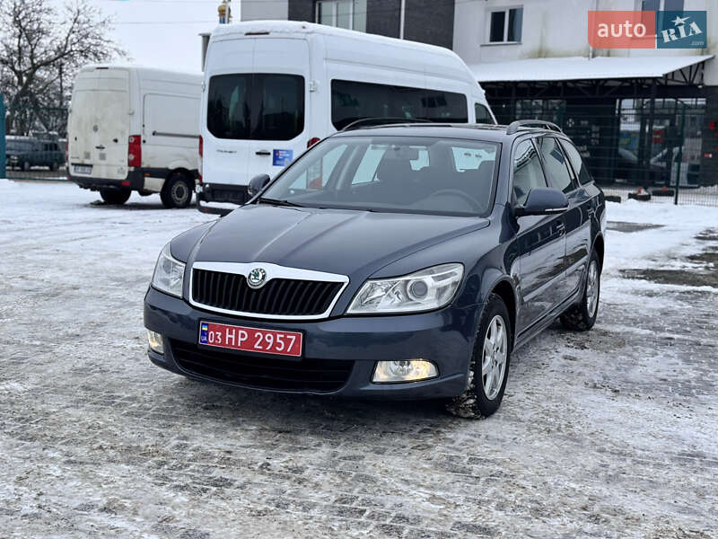 Skoda Octavia 2010 Skoda Octavia 2010