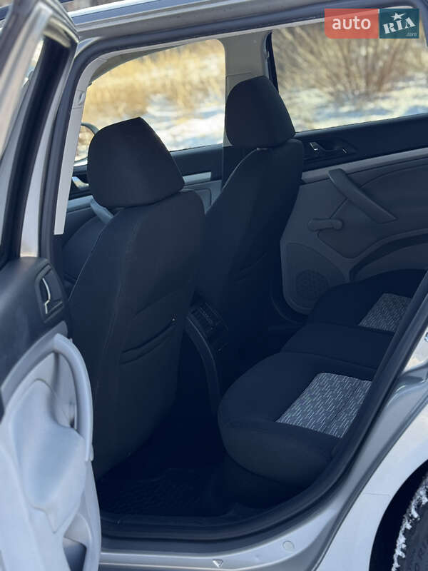 Универсал Skoda Octavia 2013 в Надворной фото 14 Универсал Skoda Octavia 2013 в Надворной