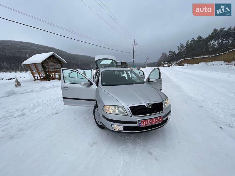 Лифтбек Skoda Octavia 2005 в Теребовле