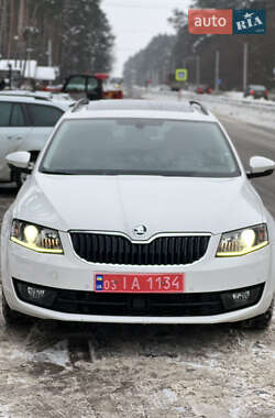 Универсал Skoda Octavia 2015 в Дубно