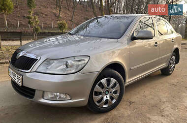 Лифтбек Skoda Octavia 2012 в Нижней Апше