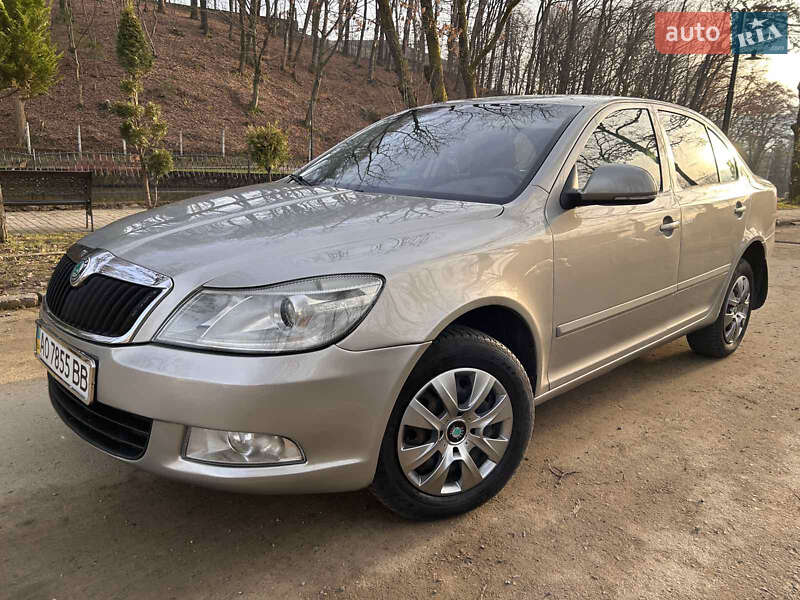 Skoda Octavia 2012 Skoda Octavia 2012