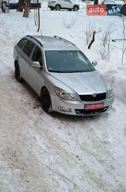 Универсал Skoda Octavia 2012 в Ровно