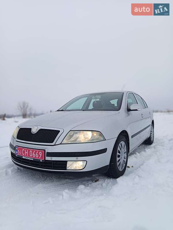 Лифтбек Skoda Octavia 2006 в Дрогобыче