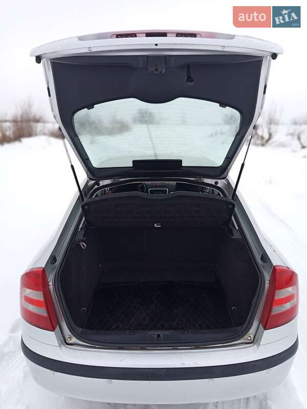 Лифтбек Skoda Octavia 2006 в Дрогобыче