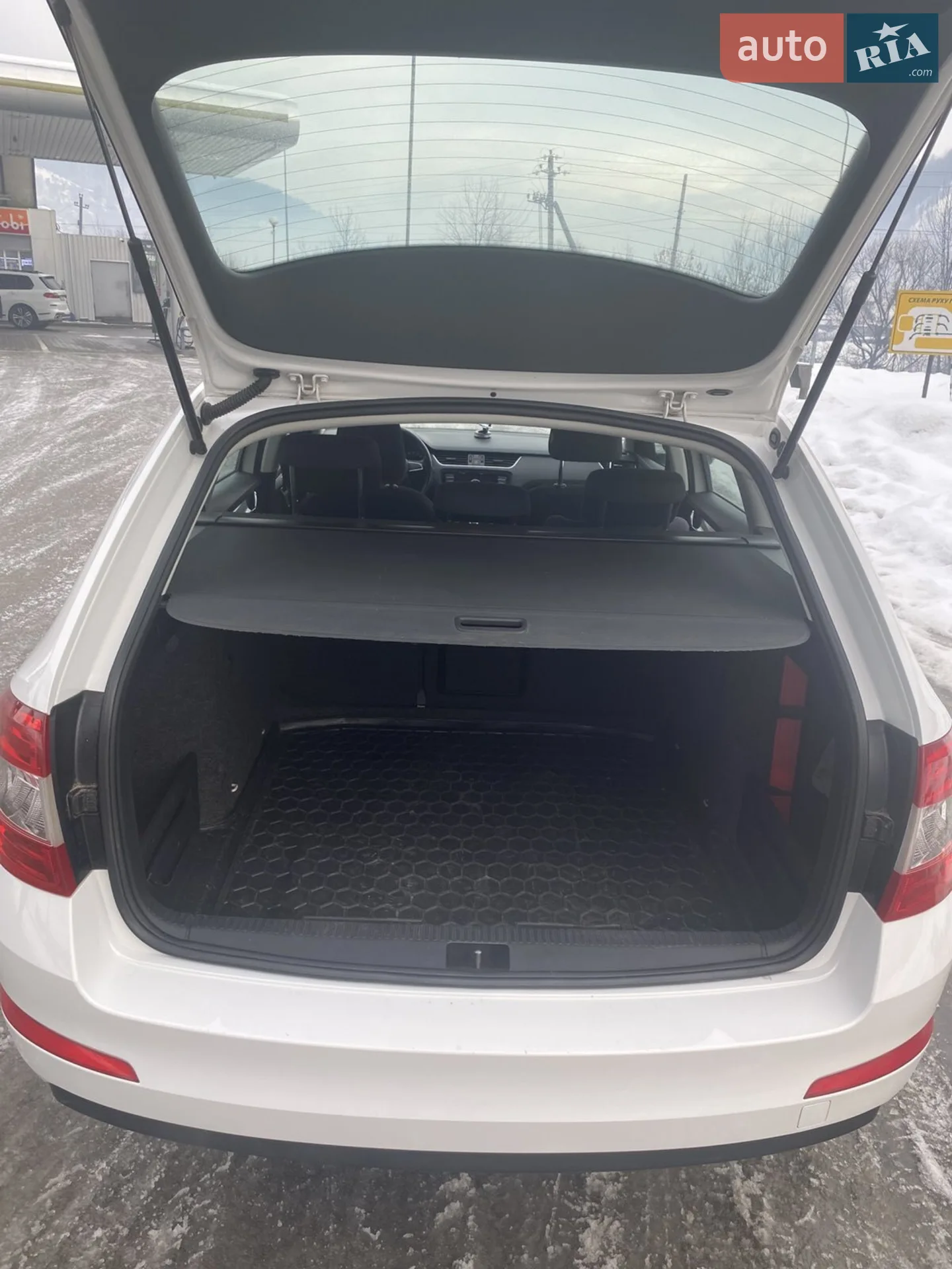 2016 Skoda Octavia - мініатюра 6