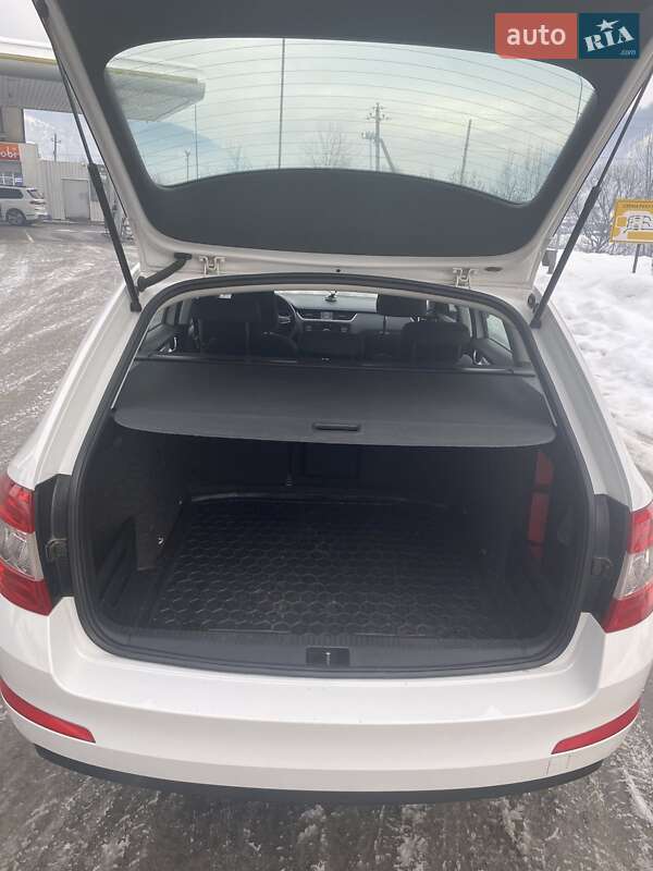 Универсал Skoda Octavia 2016 в Рахове фото 6 Универсал Skoda Octavia 2016 в Рахове