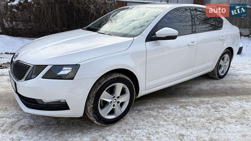 Лифтбек Skoda Octavia 2018 в Киеве фото 4 Лифтбек Skoda Octavia 2018 в Киеве