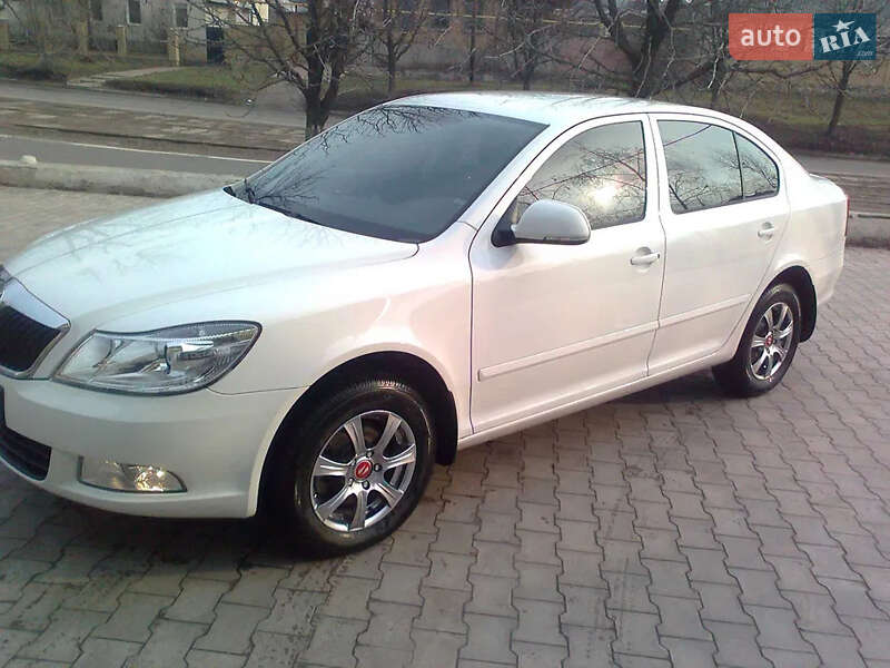 Лифтбек Skoda Octavia 2012 в Киеве фото 2 Лифтбек Skoda Octavia 2012 в Киеве