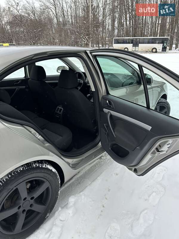 Лифтбек Skoda Octavia 2011 в Харькове