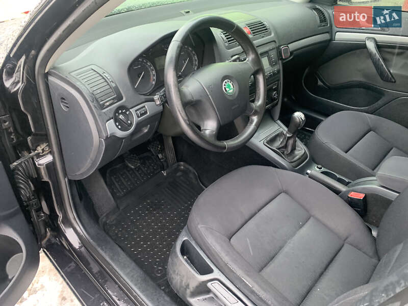 Лифтбек Skoda Octavia 2005 в Тернополе
