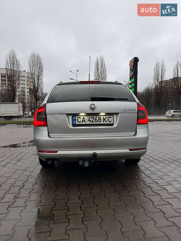 Универсал Skoda Octavia 2009 в Киеве фото 7 Универсал Skoda Octavia 2009 в Киеве