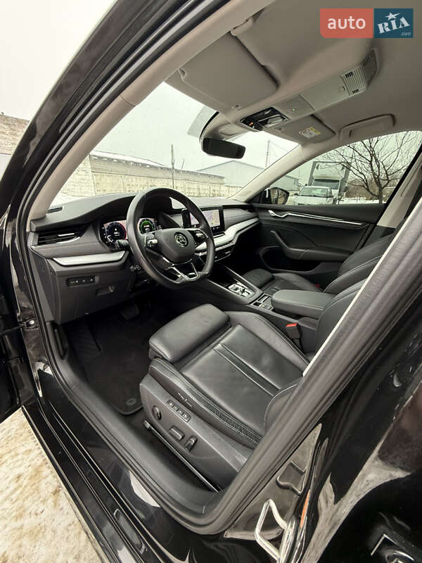 Универсал Skoda Octavia 2022 в Луцке фото 59 Универсал Skoda Octavia 2022 в Луцке