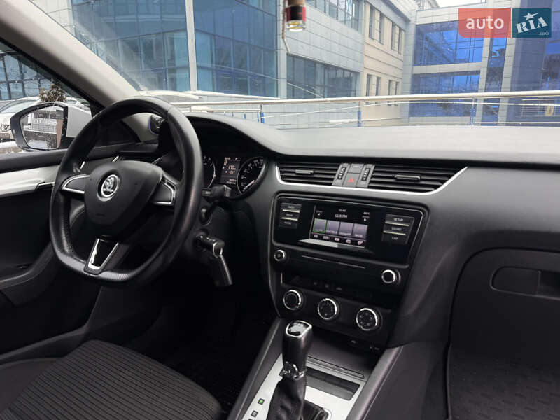 Универсал Skoda Octavia 2015 в Киеве