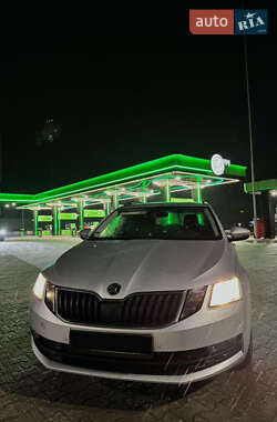 Универсал Skoda Octavia 2017 в Черкассах