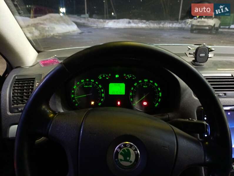 Универсал Skoda Octavia 2005 в Корце