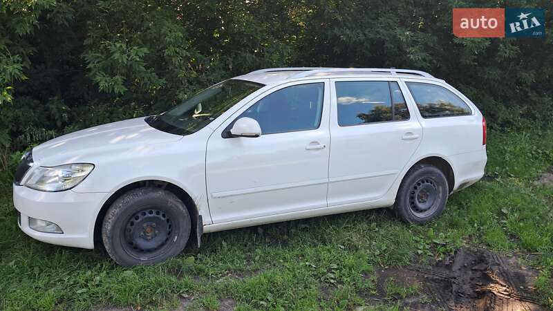 Универсал Skoda Octavia 2010 в Барановке