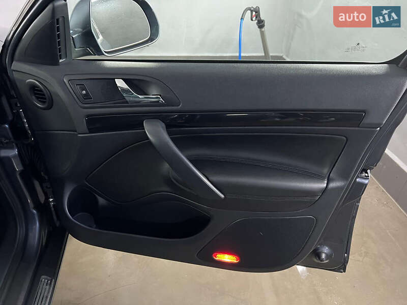 Универсал Skoda Octavia 2012 в Чернигове