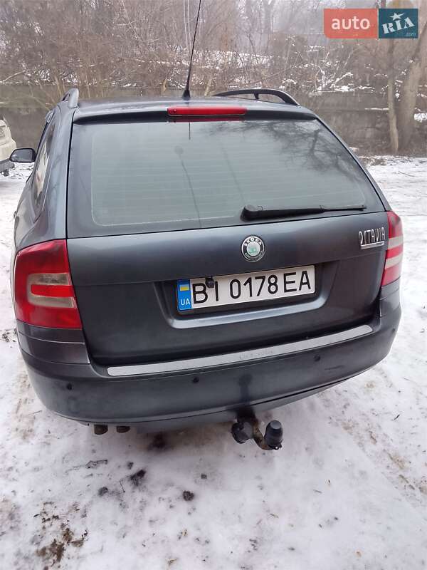 Универсал Skoda Octavia 2008 в Полтаве