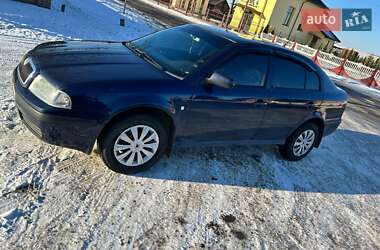 Лифтбек Skoda Octavia 2003 в Шептицькому