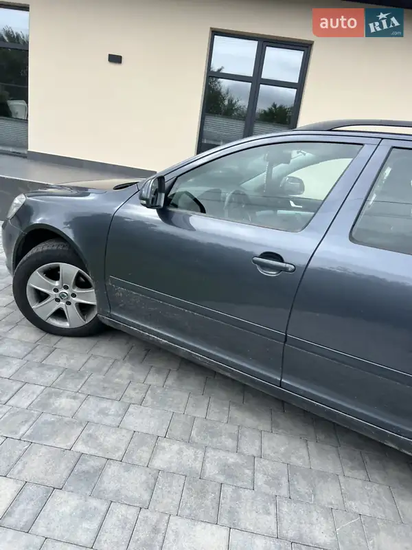 Skoda Octavia 2011 VIN TMBHT21Z4B2129496 фото оголошення 10 з 53