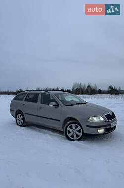 Универсал Skoda Octavia 2006 в Любешове