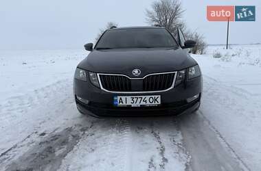 Универсал Skoda Octavia 2017 в Барышевке