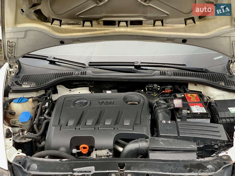 Универсал Skoda Octavia 2010 в Мукачево фото 72 Универсал Skoda Octavia 2010 в Мукачево