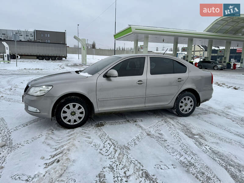 Лифтбек Skoda Octavia 2012 в Киеве