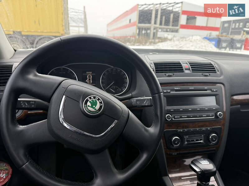 Лифтбек Skoda Octavia 2012 в Киеве