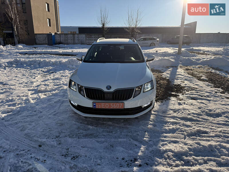 Универсал Skoda Octavia 2017 в Луцке