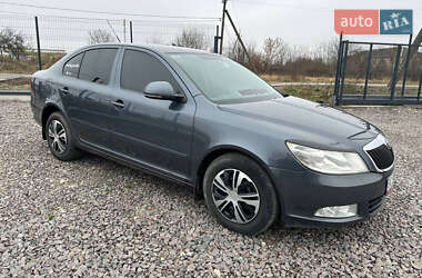 Лифтбек Skoda Octavia 2009 в Радехове