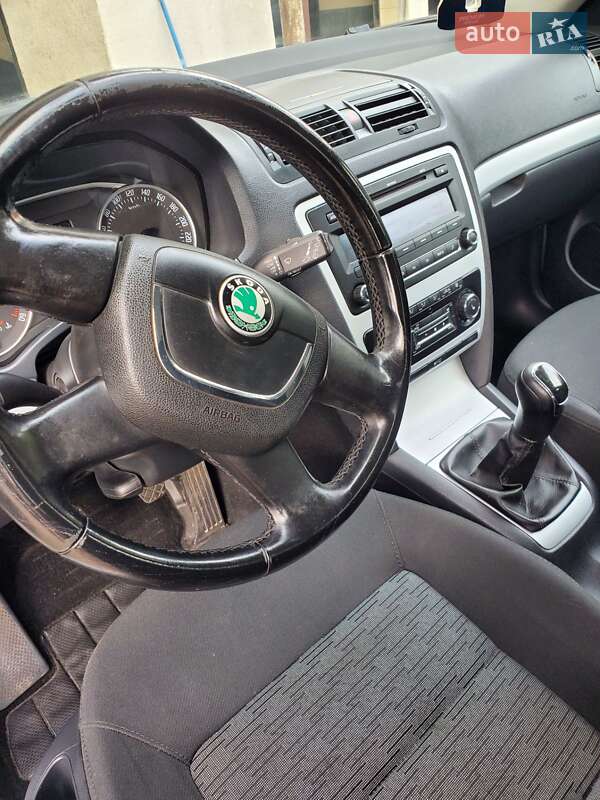 Универсал Skoda Octavia 2011 в Ратным