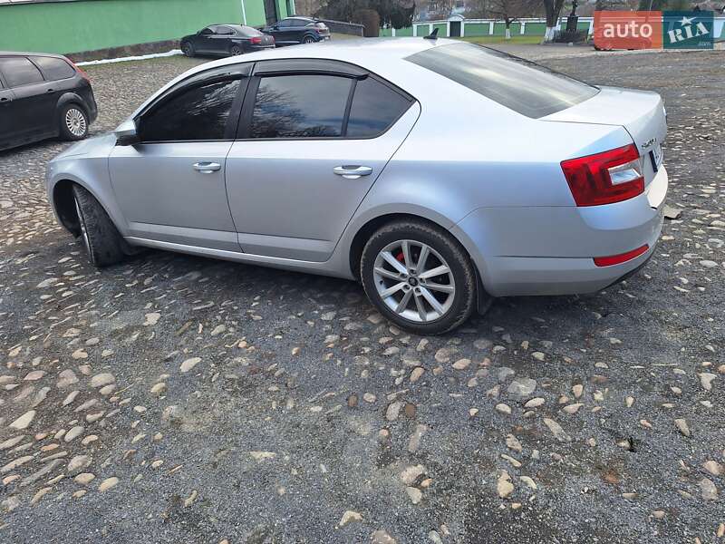 Лифтбек Skoda Octavia 2013 в Мукачево
