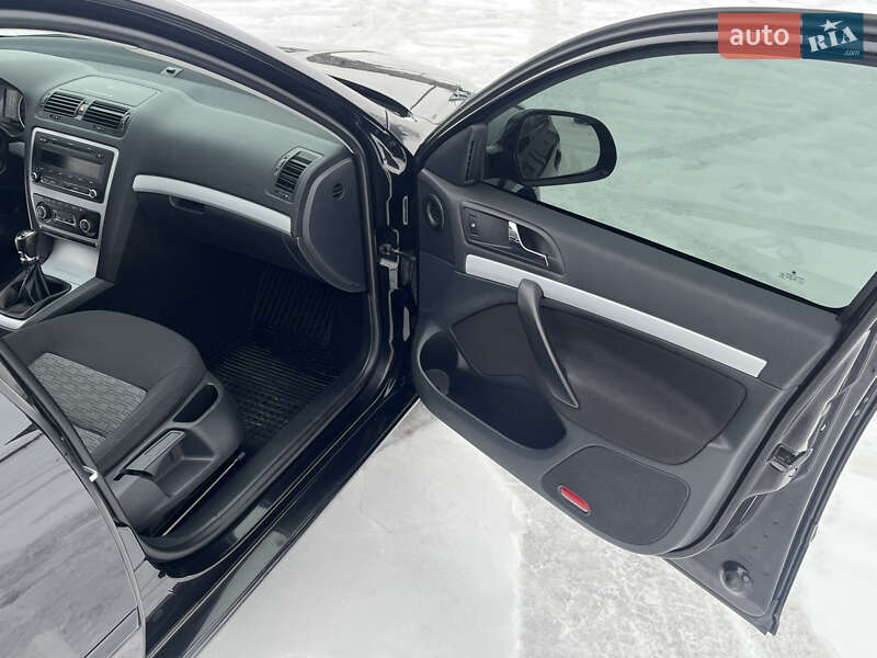 Универсал Skoda Octavia 2010 в Белой Церкви