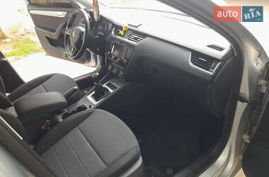 Универсал Skoda Octavia 2016 в Луцке